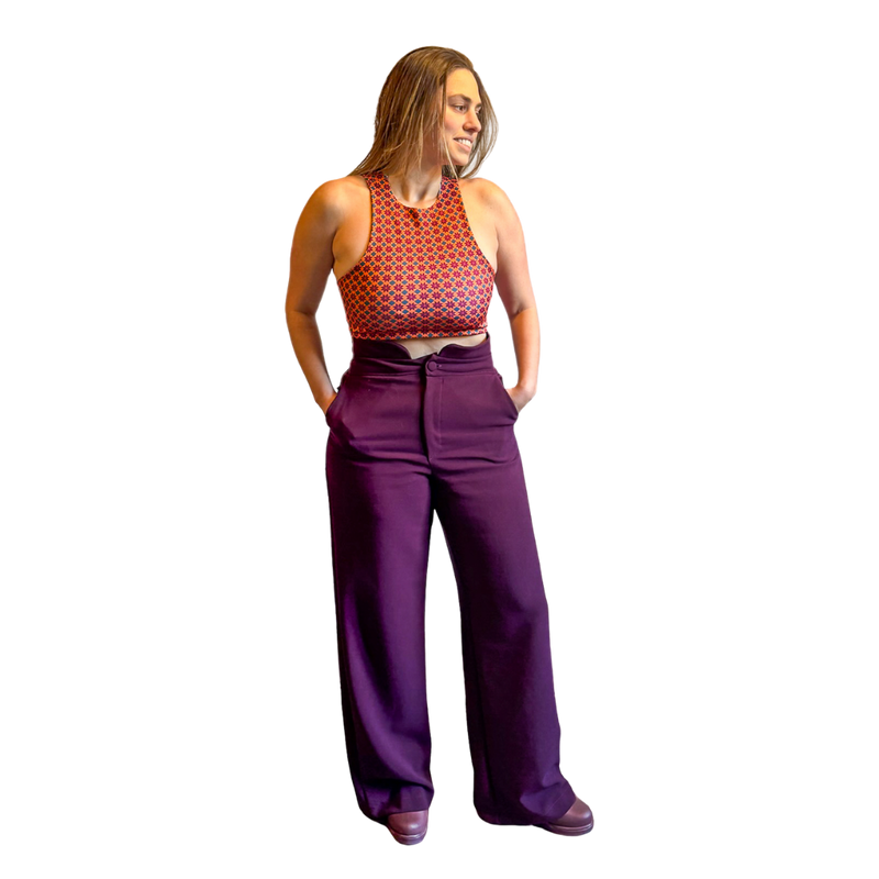 Model wearing size 2